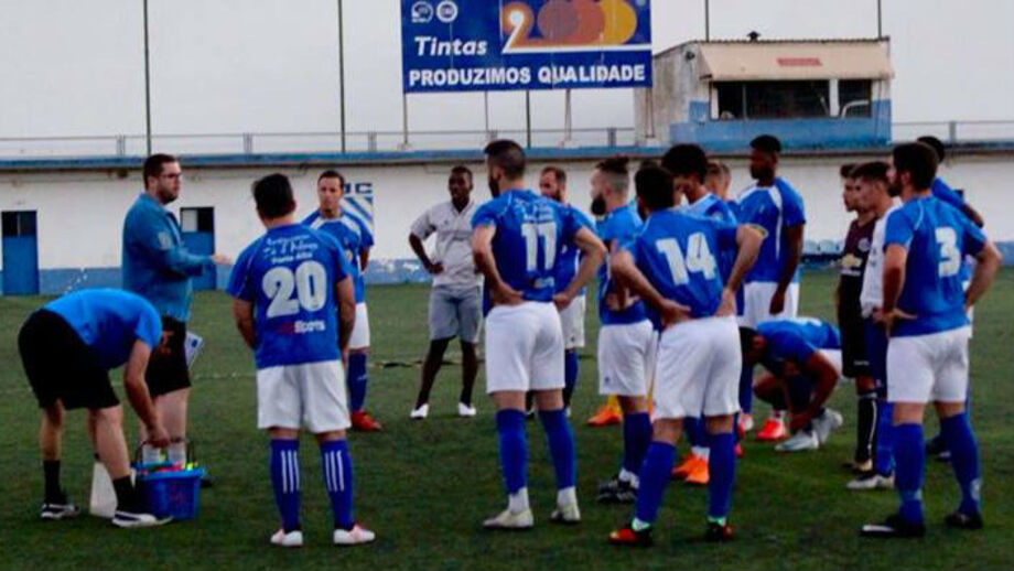 Juventude da Castanheira abraça nova época com a mesma equipa técnica