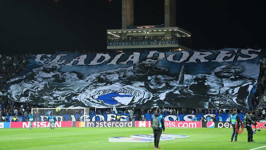 UEFA mantém multa de 28.500 euros ao FC Porto por mau comportamento dos adeptos