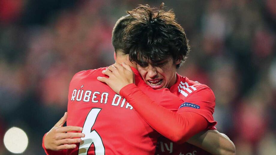 Mercado já mexe: Benfica deixa garantia sobre jovem pérola e Camacho agita Inglaterra