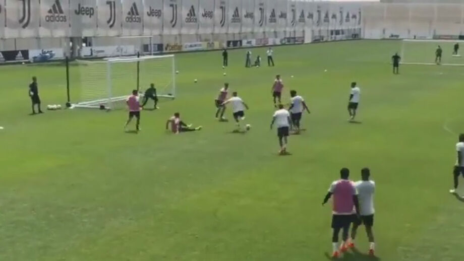 Cristiano Ronaldo mostra que nem nos treinos relaxa e marca golaço