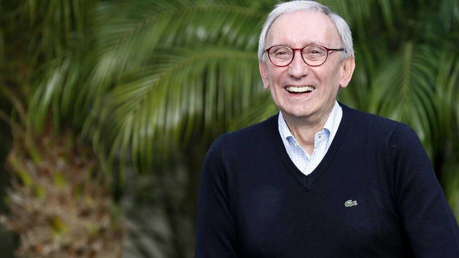 Júlio Isidro hospitalizado