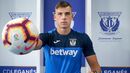 Lunin (guarda-redes) - pode sair