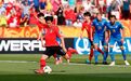 4. Lee Kang-In (Valencia e Coreia do Sul) - comparado com Aleksandr Golovin