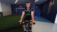 Domingos Duarte. Após empréstimo ao Depor, tem sido apontado à Roma. O central, de 24 anos, está avaliado em cerca de 3 milhões de euros e o Sporting não quer voltar a emprestá-lo.