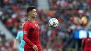 Cristiano Ronaldo - 22 anos e 356 dias