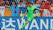 10. Andriy Lunin dentro de três anos - 'O Real Madrid não é muito bom a lidar com os seus próprios guarda-redes talentosos. Se Lunin não se transformar numa estrela, provavelmente estará noutro clube de topo'
