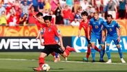 4. Lee Kang-In (Valencia e Coreia do Sul) - comparado com Aleksandr Golovin