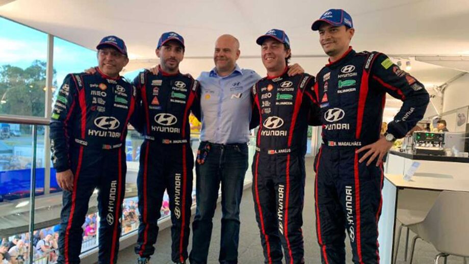 Armindo Araújo festejou com o diretor da equipa principal da Hyundai