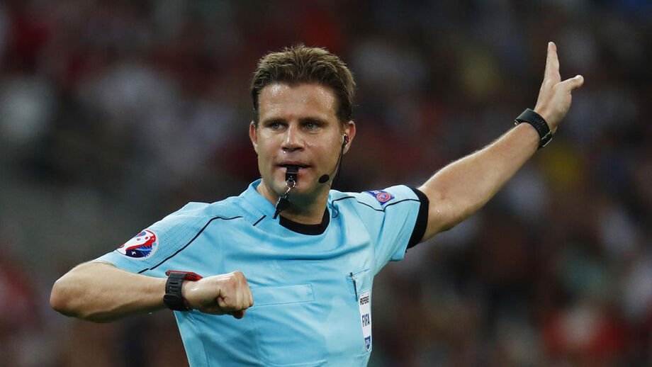 Felix Brych arbitra jogo de Portugal com a Suíça