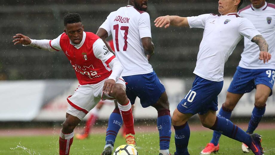 Luther regressa para a afirmação