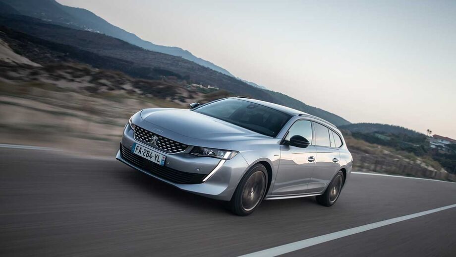 Peugeot 508 SW: Leão continua a seduzir