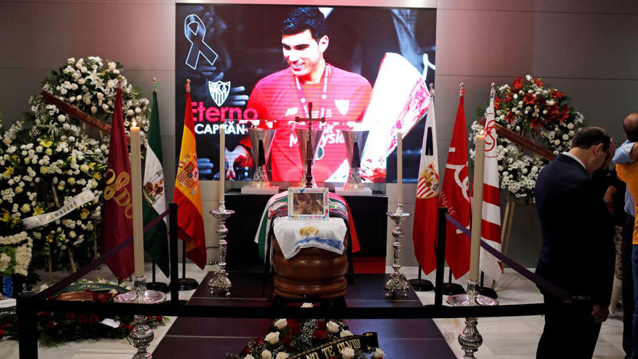 Ramón Sánchez-Pizjuán concorre à final da Liga Europa em homenagem a Reyes