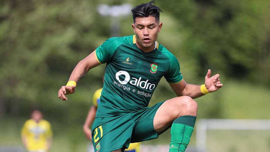 Christian perto de reforçar miolo