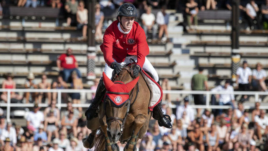 Cavaleiros Ben Maher e Martin Fuchs vencem prova do 'Global Champions League'