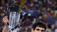 Vallejo (pode sair). A continuidade de Nacho empurra o central para a porta de saída, sendo a Bundesliga o destino mais provável.