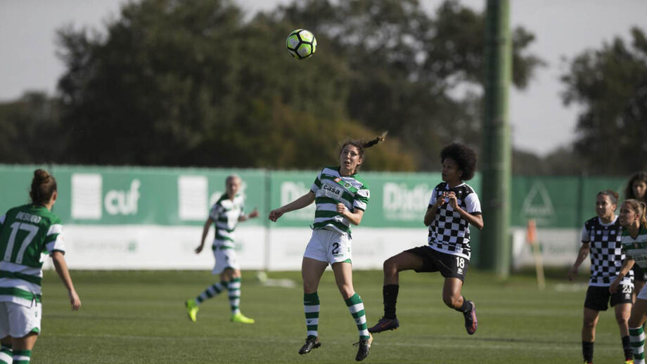 Sporting renova contrato com cinco futebolistas da equipa feminina