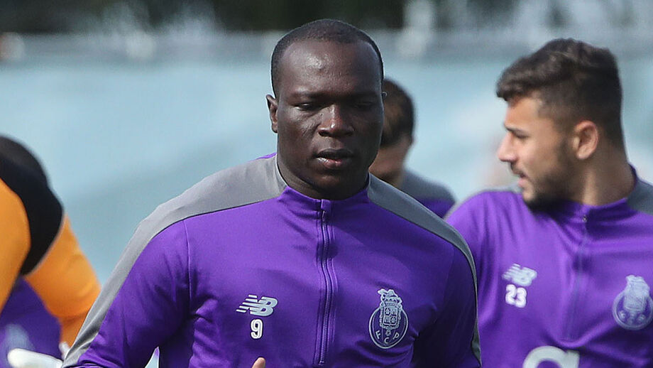 Aboubakar como 'reforço'