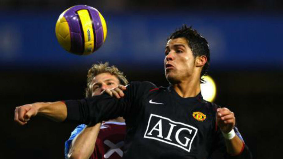 Antigo jogador do Manchester United recorda: «Van Nistelrooy ficava frustrado com Ronaldo»