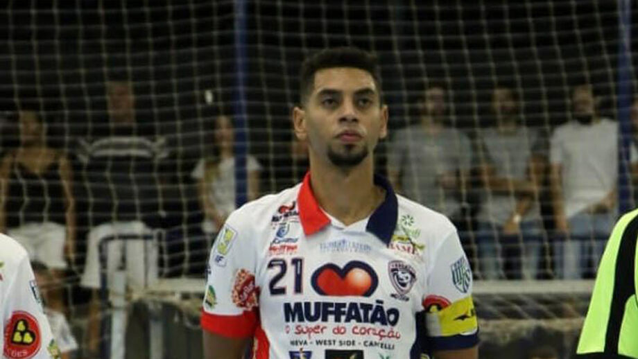 Deivão é o quinto reforço do Portimonense