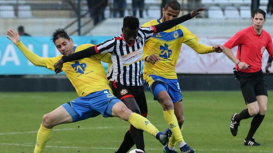 Luamba dispensado e Baba Sow já regressou