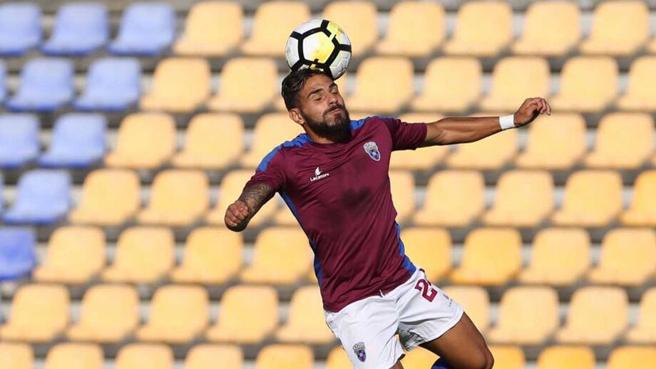 Rafael Floro reforça lado esquerdo do Olhanense