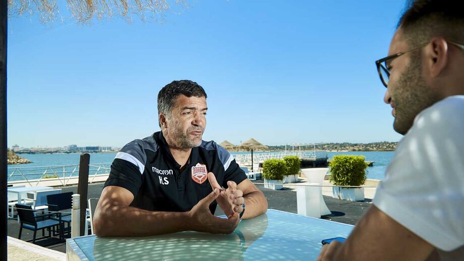 Hélio Sousa: «Geração de 1999 pode ser a espinha dorsal da Seleção»