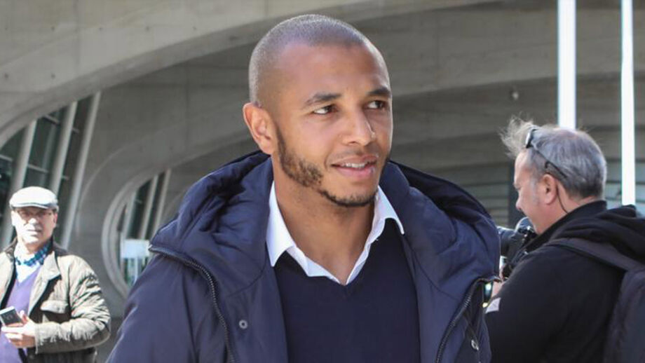 Mercado de domingo foi agitado: Brahimi com novo clube e Bale na porta de saída do Real