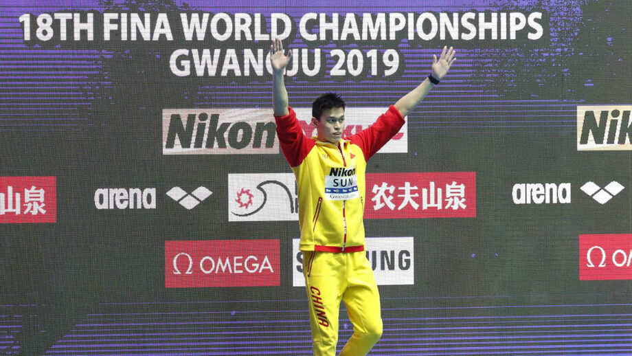 Mundiais: Sun Yang a ganhar mas sempre muito contestado