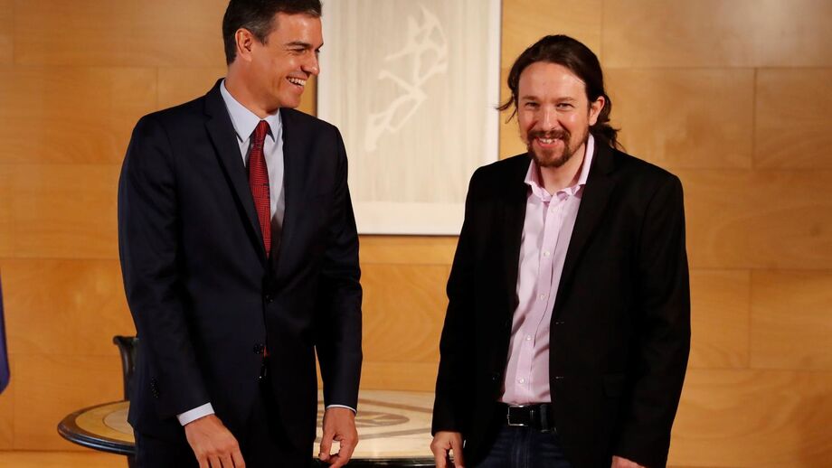 Podemos anuncia abstenção e inviabiliza investidura de Sánchez
