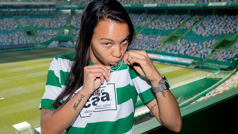 Sporting apresenta internacional brasileira