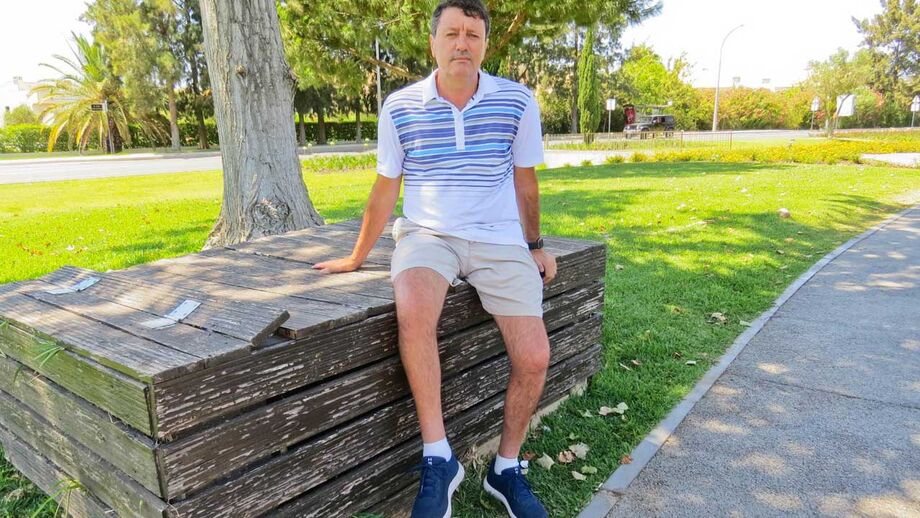 Homem com doença rara sem acesso a medicamento gratuito no Porto