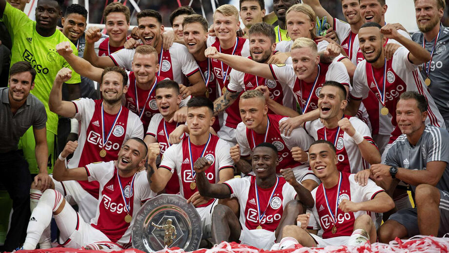 Ajax vence PSV e conquista Supertaça da Holanda