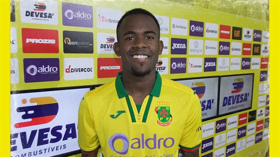 Simão Bertelli e Yago reforçam Paços de Ferreira