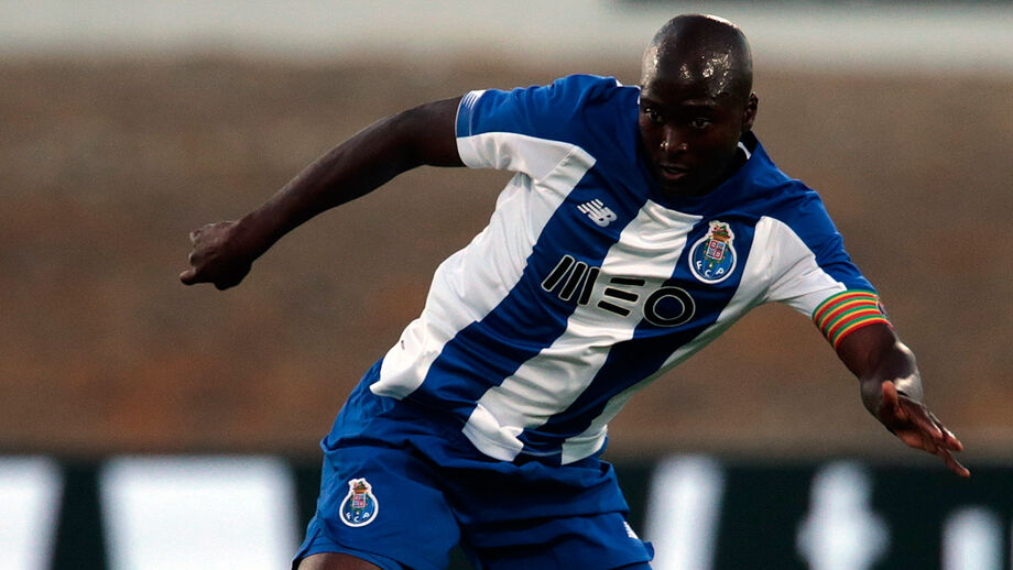 Conheça as razões do desagrado do FC Porto com a proposta por Danilo
