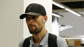 Bas Dost ausente do treino do Sporting para ultimar saída