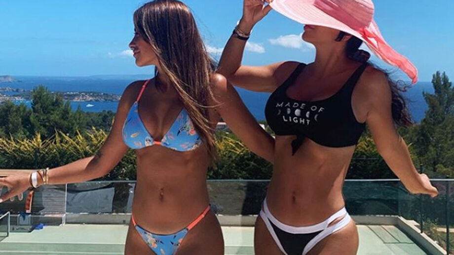 Mulheres de Messi e Fàbregas arrasam em biquíni e jogador do Monaco reage: «Bonito campo de ténis»