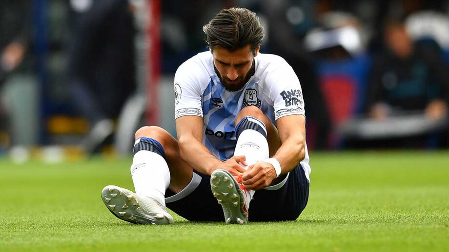Marco Silva justifica nulo com saída forçada de André Gomes
