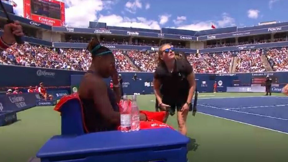 As lágrimas de Serena Williams ao desistir da final do Open do Canadá