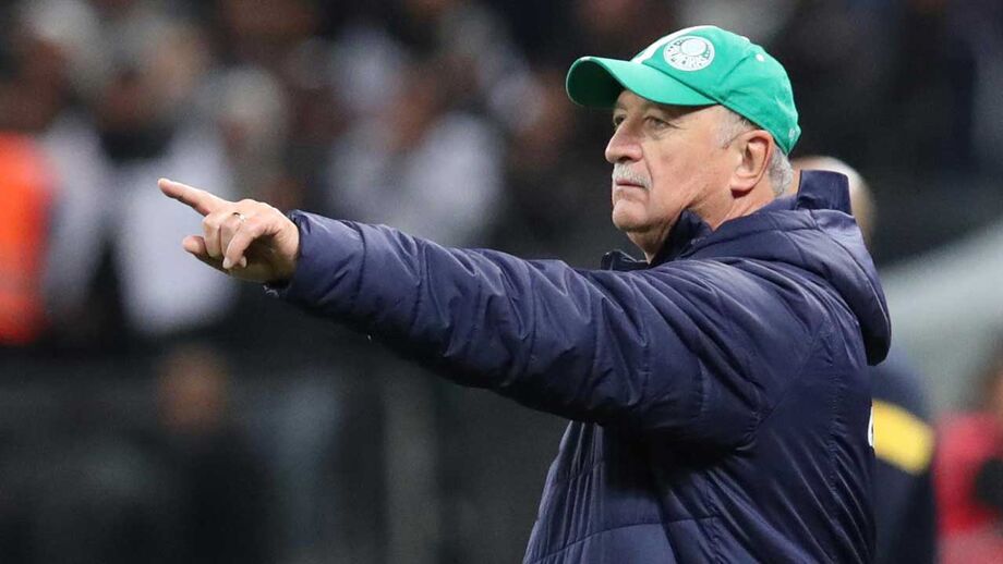 Palmeiras de Scolari volta a escorregar