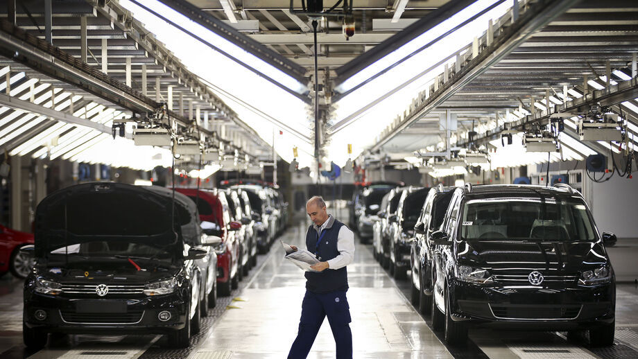 Produção automóvel caiu ligeiramente em julho