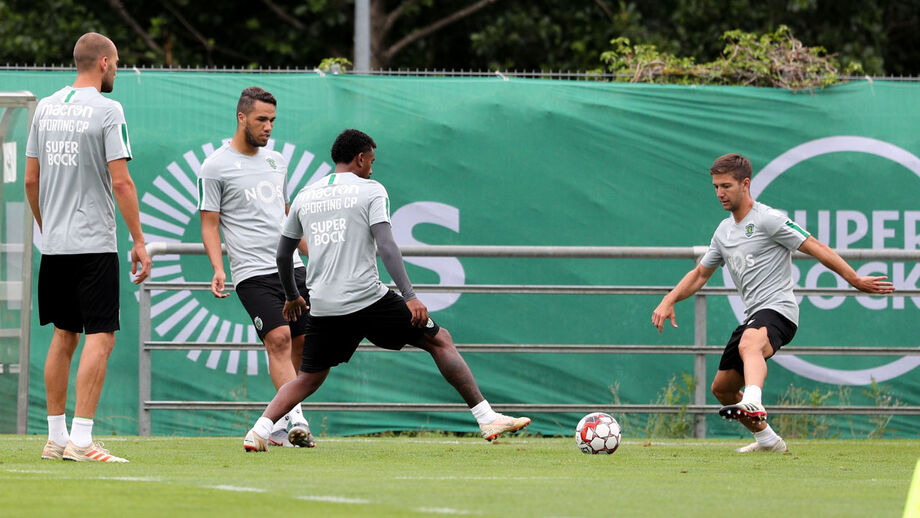 Avançados na sombra