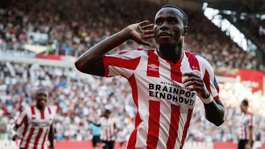 PSV de Bruma encontra o Apollon do Chipre no playoff