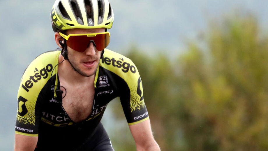 Simon Yates falha defesa do título na Volta a Espanha
