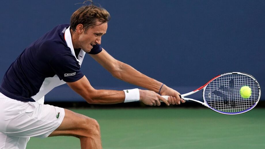 Medvedev elimina Djokovic nas meias-finais de Cincinnati
