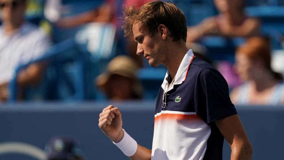 Medvedev entra no top 5 do ranking ATP