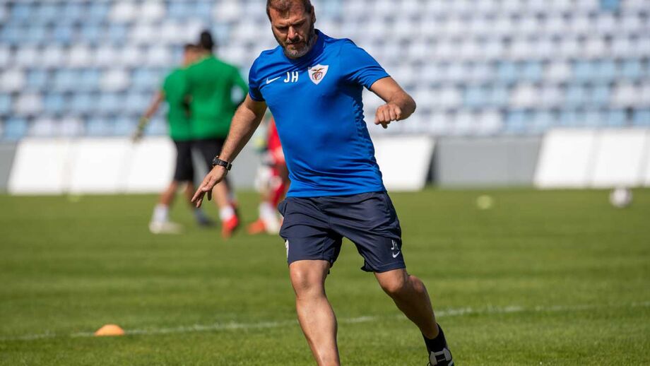 João Henriques orienta visitas indesejadas