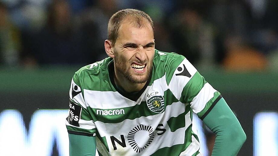 Bas Dost pendurado: transferência suspensa por problemas de última hora