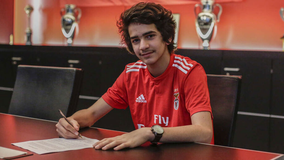 Jovem guardião chega do Rio Ave