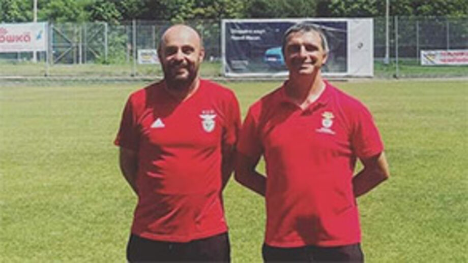 Kandaurov regressa ao Benfica
