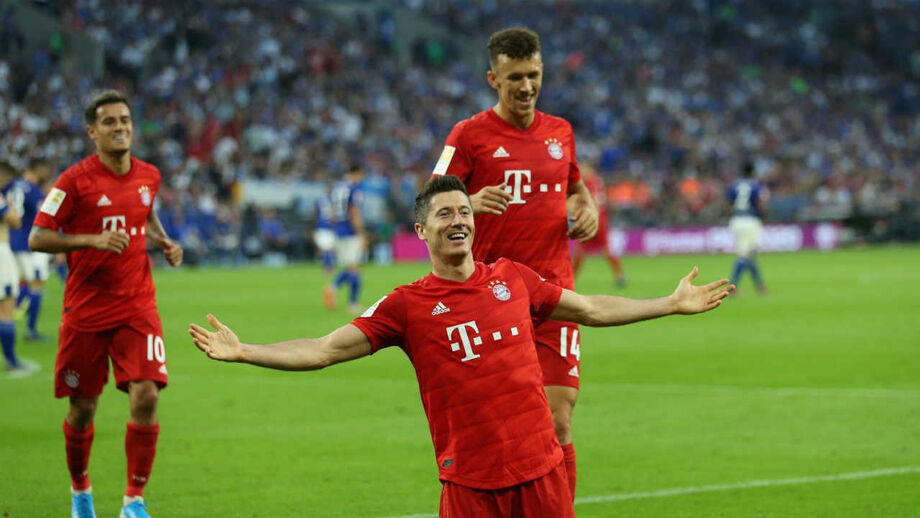 Lewandowski brilha e Bayern Munique estreia-se a vencer na Bundesliga